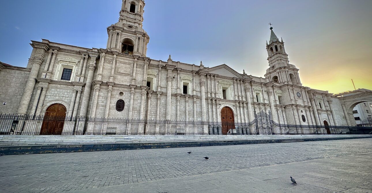 Discover Arequipa: Peru’s White City of Volcanoes and Wonders